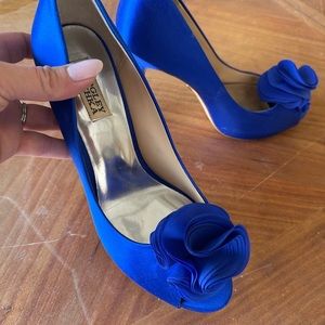 Blue satin pumps